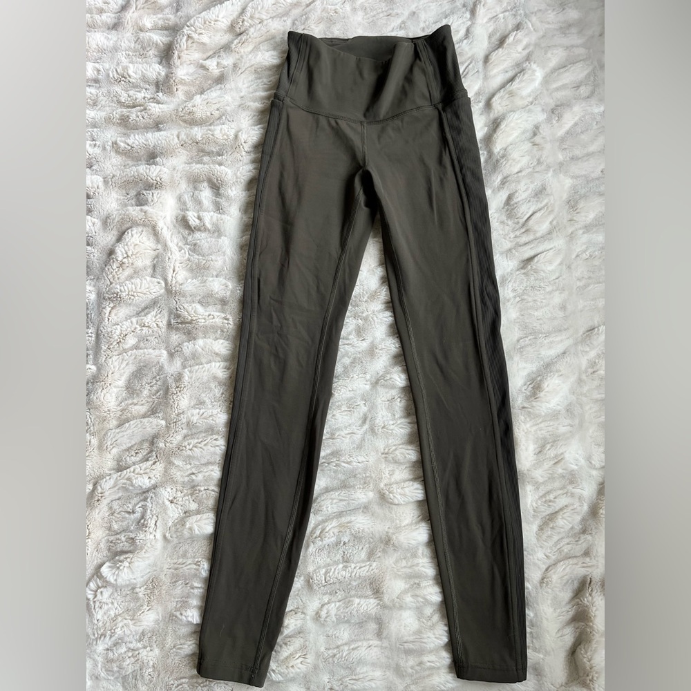 Lululemon Wunder Under High-Rise Leggings Ribbed Size 4 Dark Olive 🫒